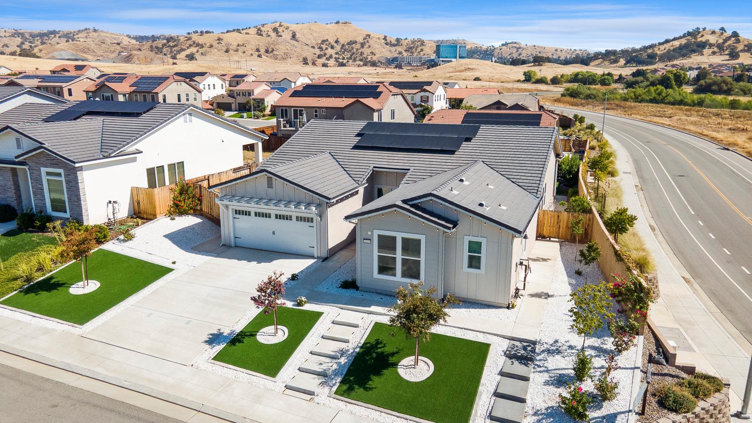 20104 Marrone Way, Friant, CA 93626