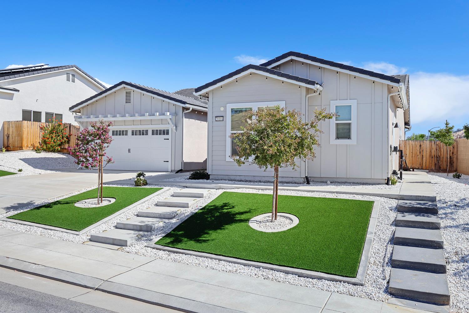 20104 Marrone Way, Friant, CA 93626