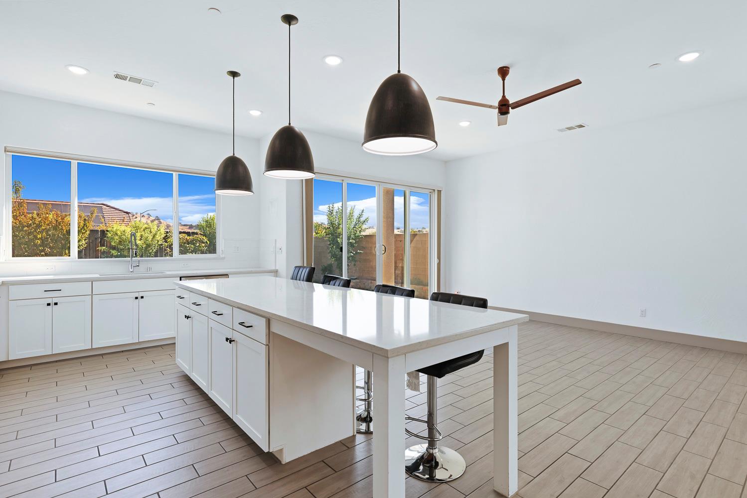 20104 Marrone Way, Friant, CA 93626