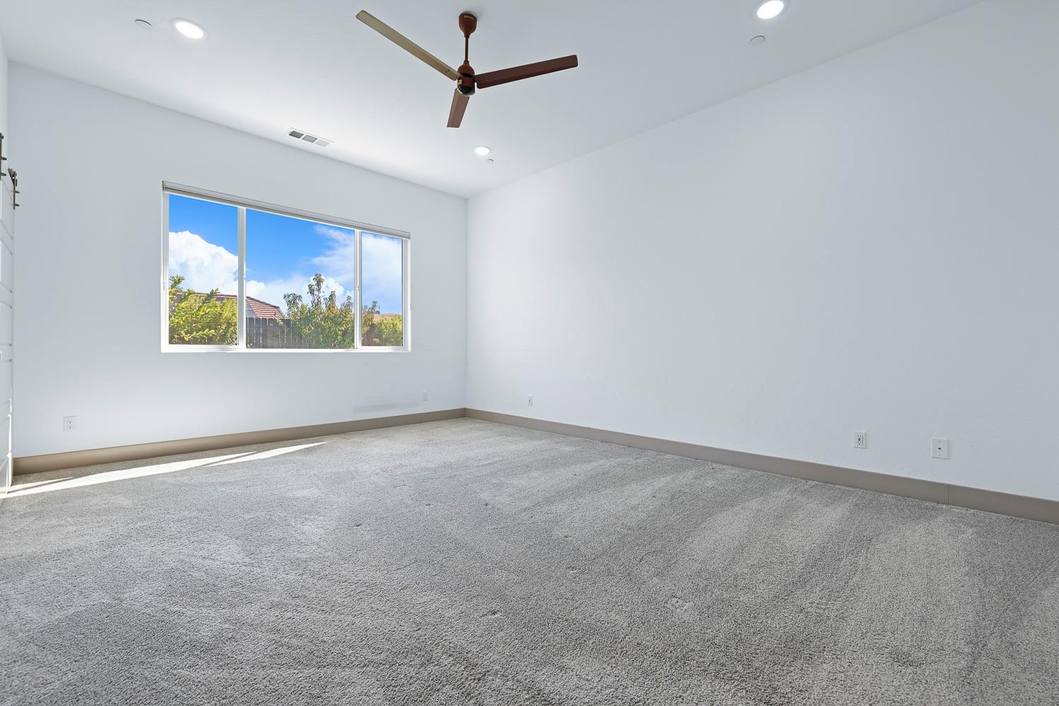 20104 Marrone Way, Friant, CA 93626