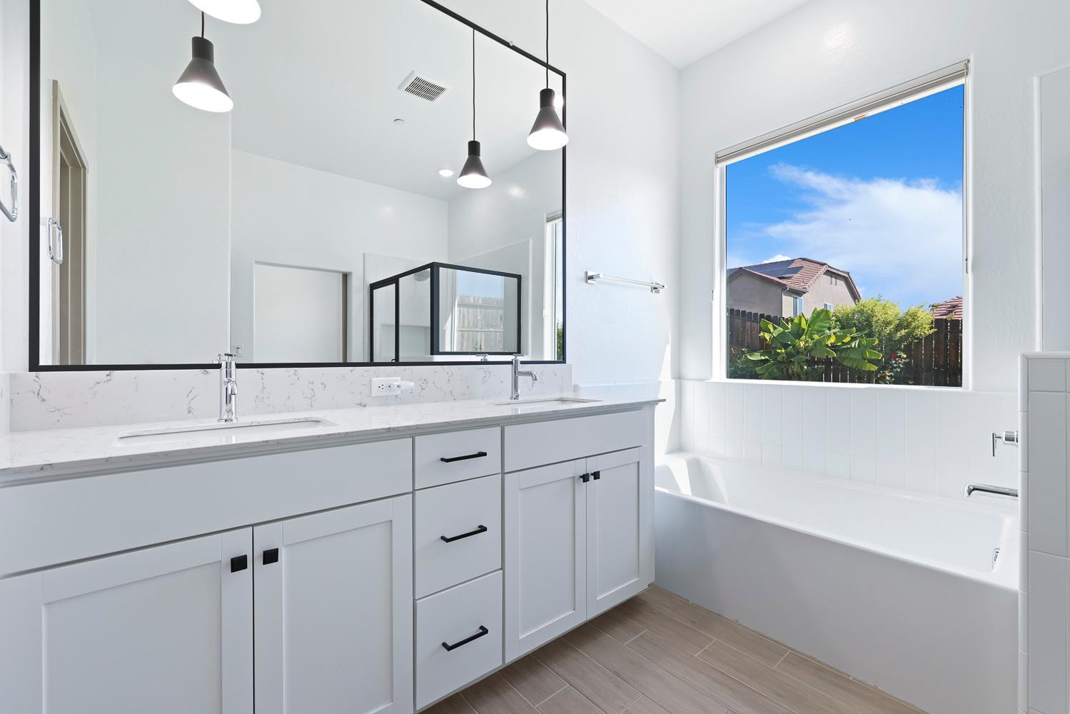 20104 Marrone Way, Friant, CA 93626