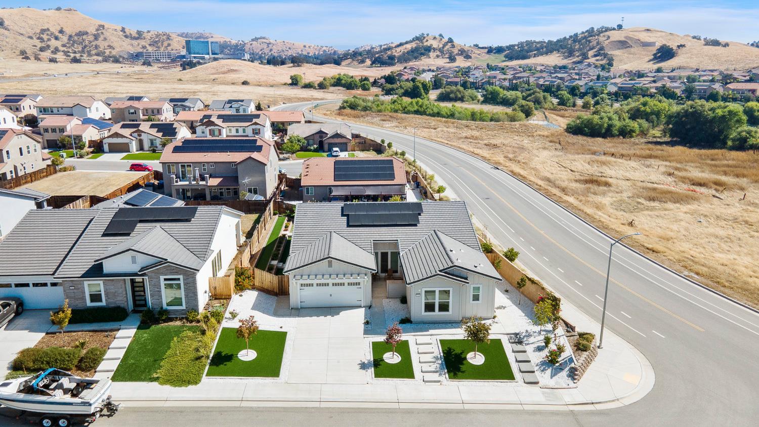 20104 Marrone Way, Friant, CA 93626