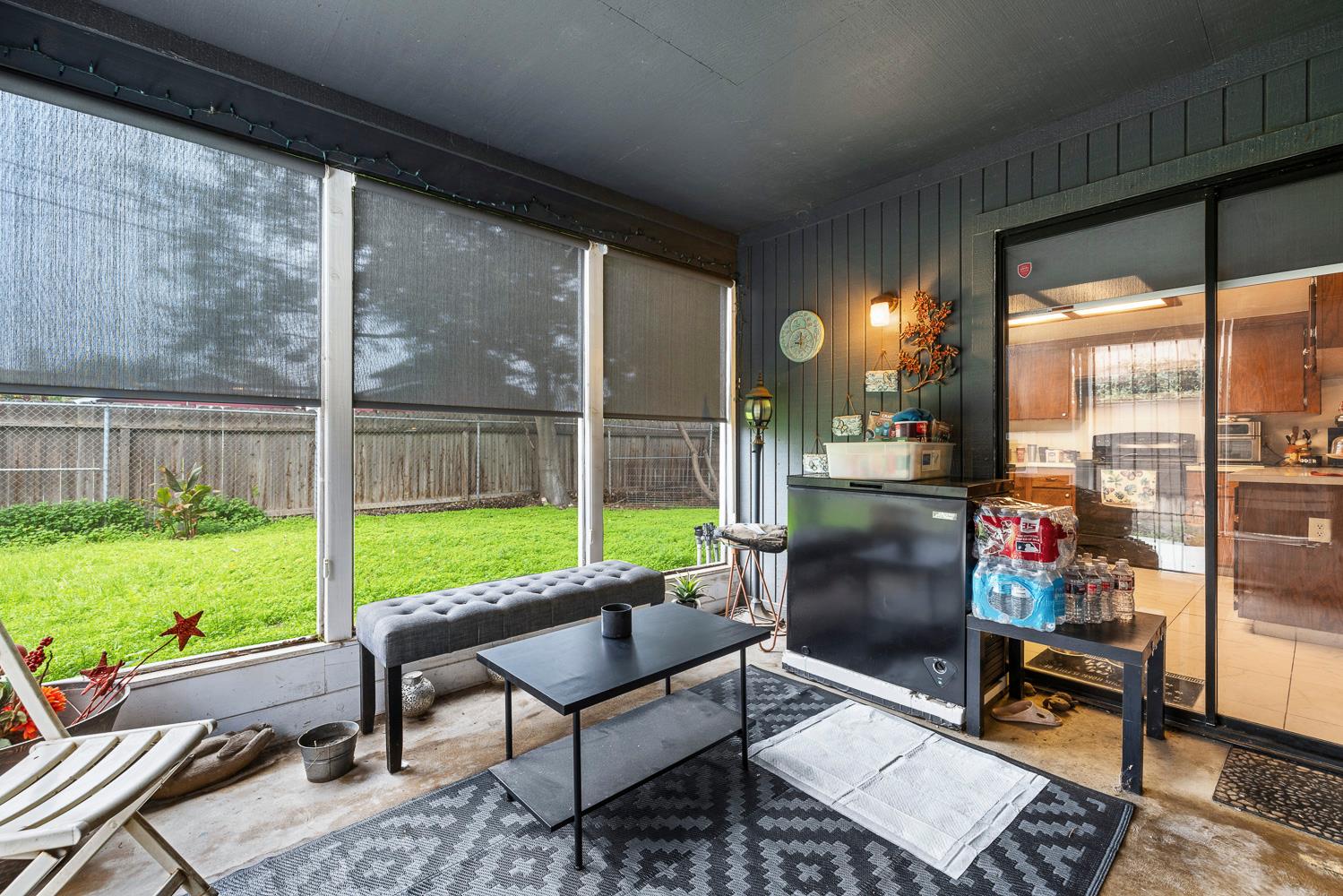 1592 N Ferger Ave, Fresno, CA 93728