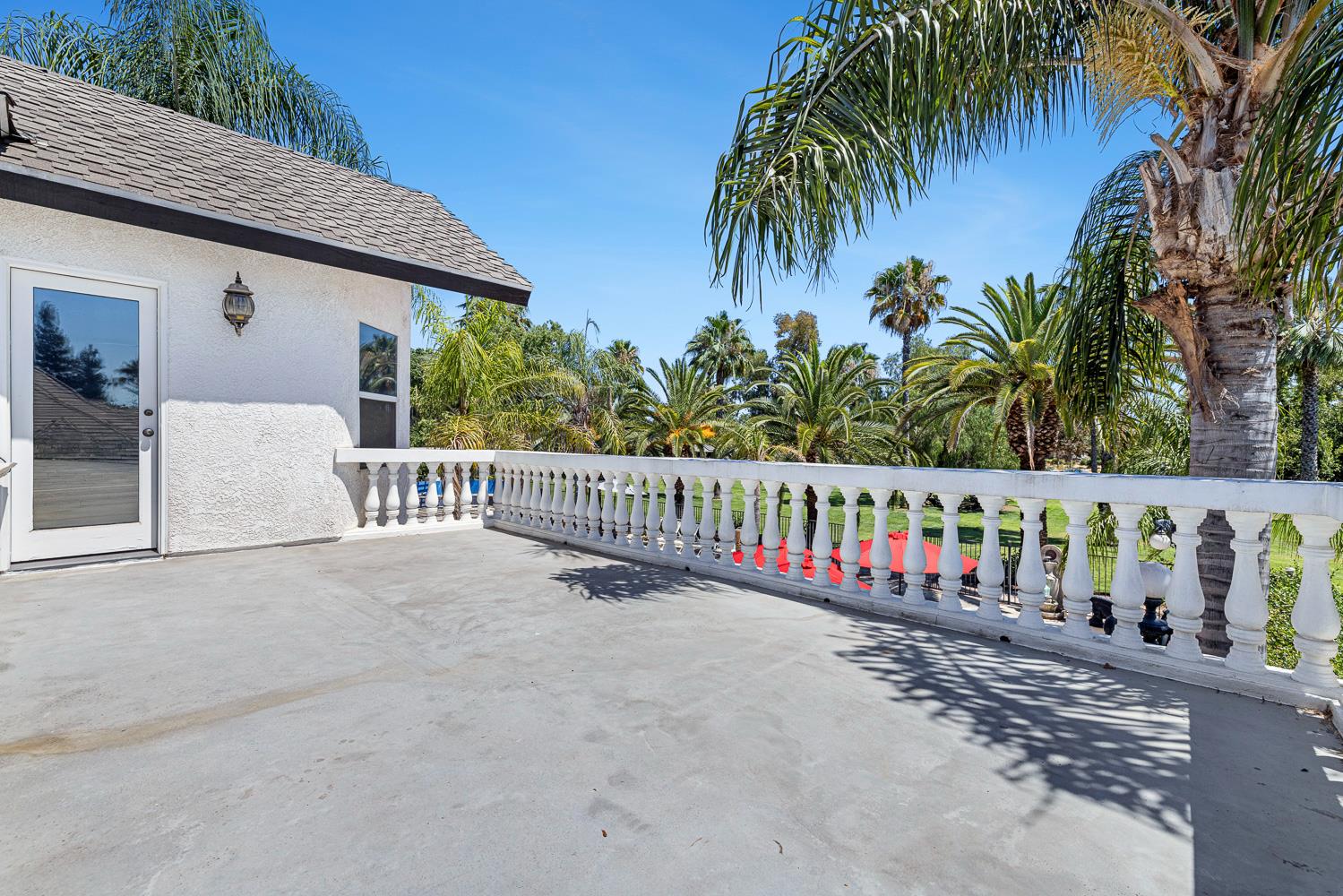 7207 E Bremer Ave, Fresno, CA 93737