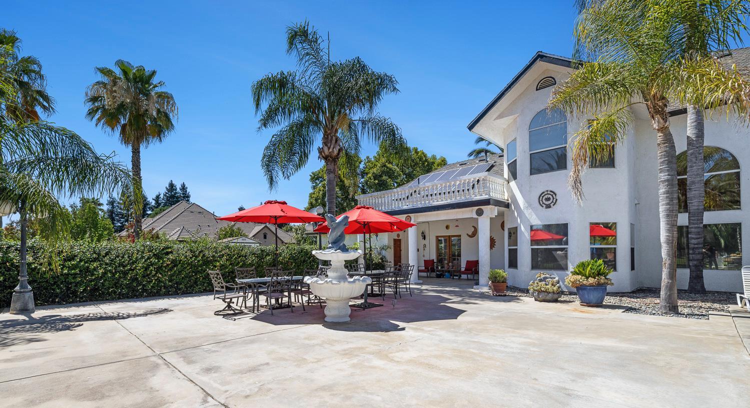 7207 E Bremer Ave, Fresno, CA 93737