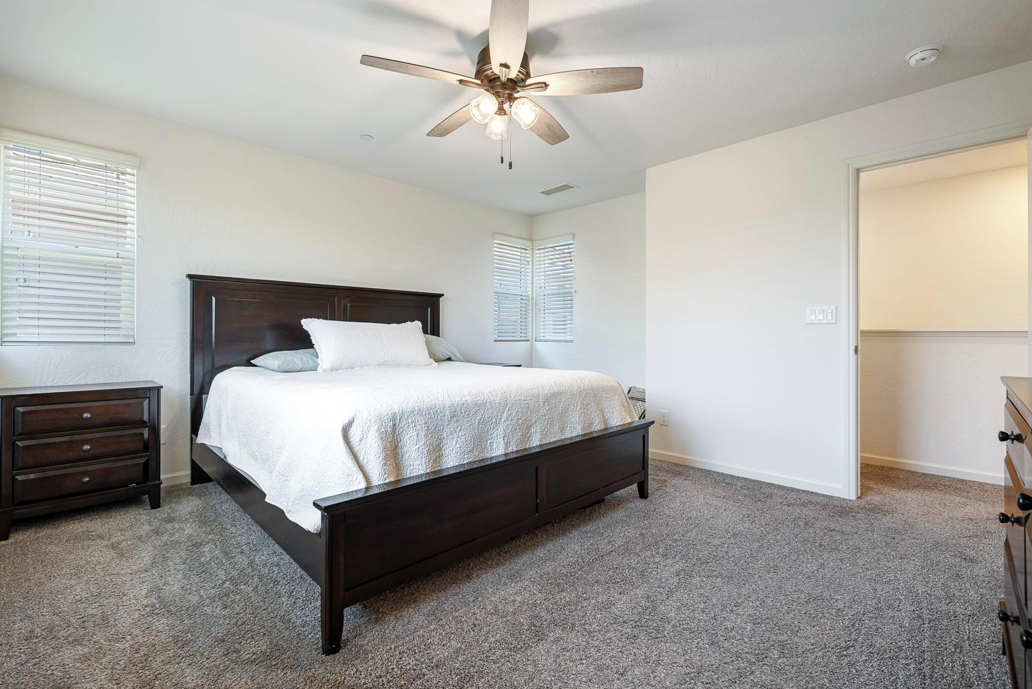 3748 Longford Way, Clovis, CA 93619